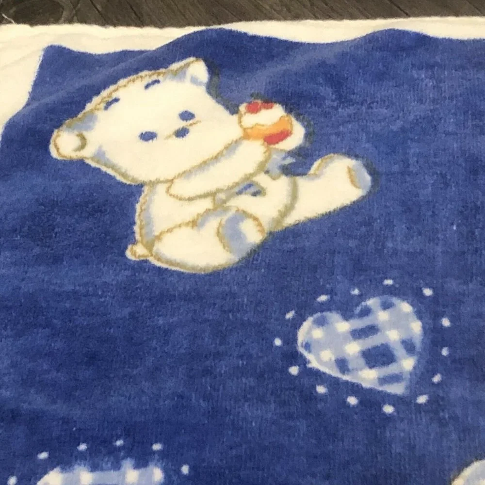Vintage Japanese Haosheng Teddy Bear Eating Dessert Blue And White Kid’s Towel